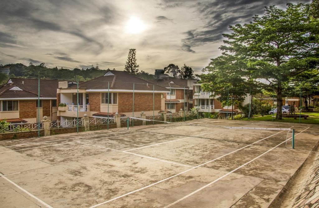 Golf Course Apartments Kampala Buitenkant foto